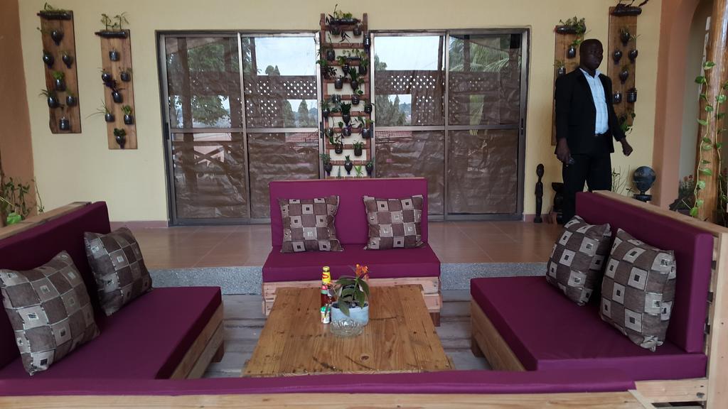Sir Max Hotel Kumasi Exterior foto