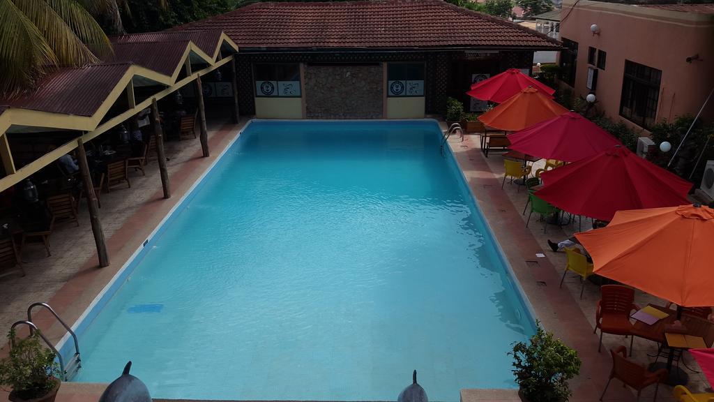 Sir Max Hotel Kumasi Exterior foto