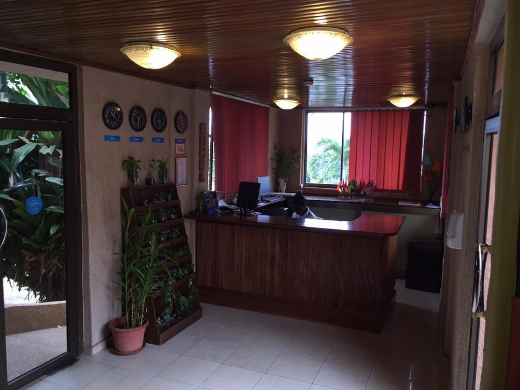 Sir Max Hotel Kumasi Exterior foto